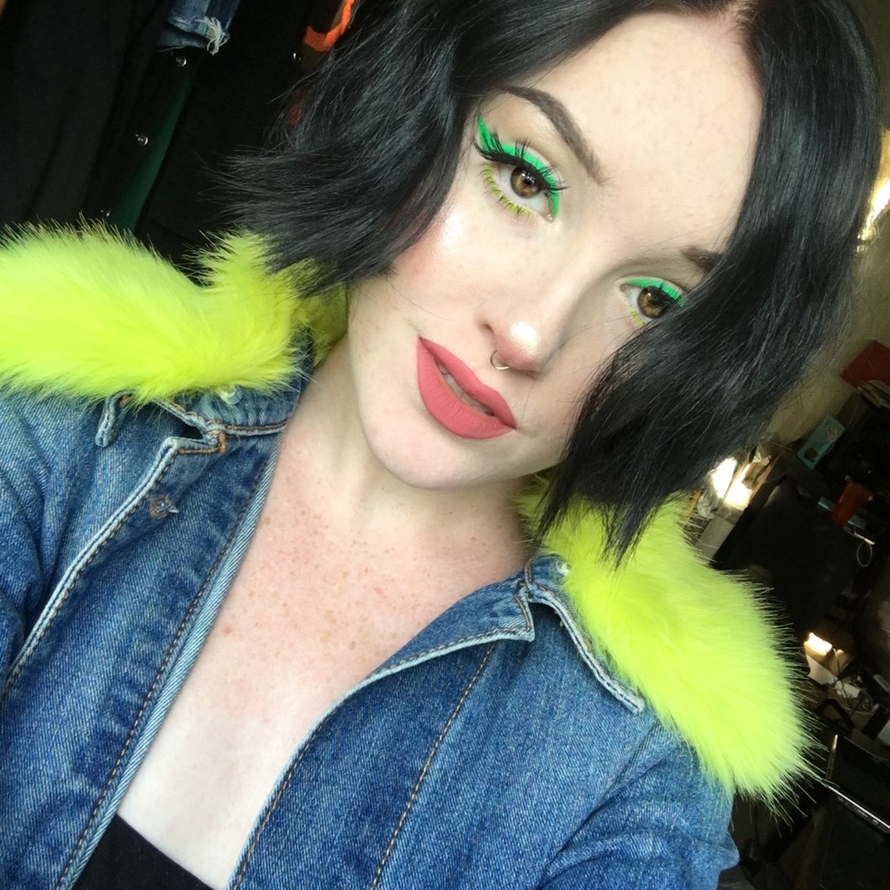 Fur Denim Jacket SOLD TO BOUTIQUE - Picture 5 of 5